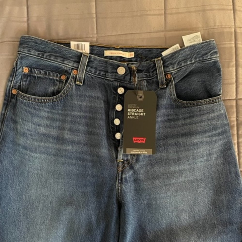 Women's Levis Ribcage Straight Ankle jeans